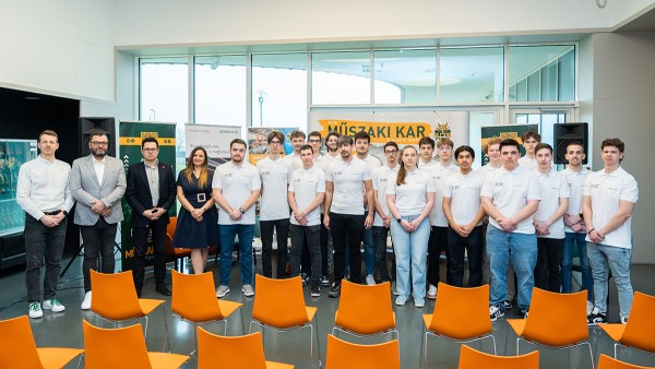 A Schaeffler főtámogatóként segíti a Debreceni Egyetem Formula Student csapatát