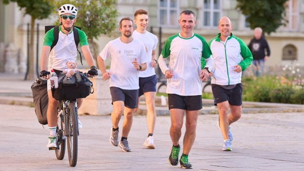 Schaeffler Charity Motion Szombathely: 24 óra gencsi gyermekekért!